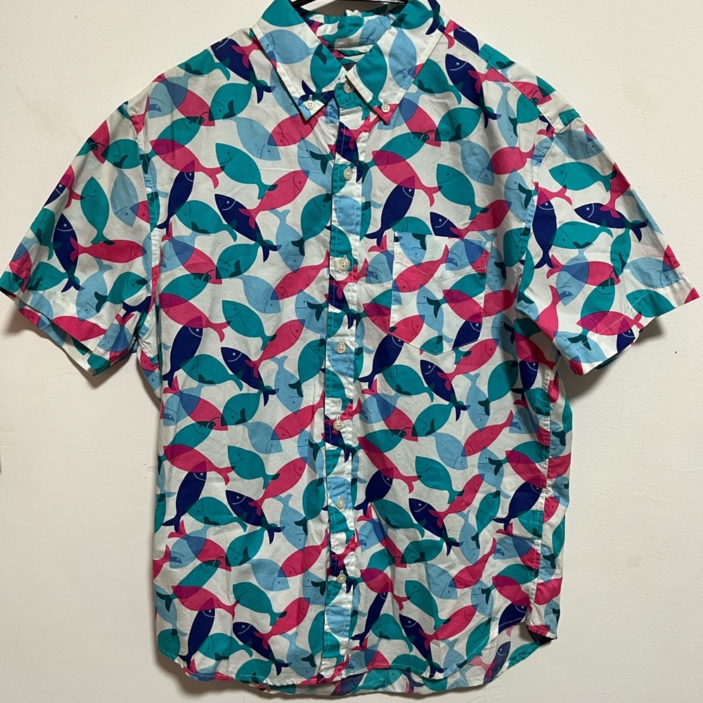 Bonobos Colorful Fish Pattern Men's Shirt. Size MEDIUM. Lightly used.